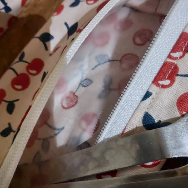 Pochette zippée imperméable pour couverts – Image 2